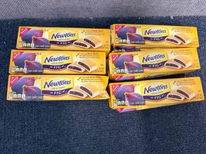 lot 208 image: 6 Boxes Of Fig Newtons
