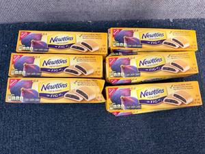 lot 209 image: 6 Boxes Of Fig Newtons