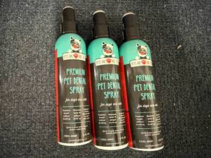 lot 79 image: Pet Dental Spray