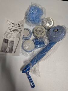lot 42 image: NewUnused Spin Spa Spinning Body Brush Set w Attachments (As Seen on TV)