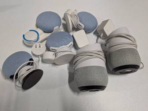lot 51 image: Lot of 6 Google Home & Mini Smart Speakers with Wall Mounts & Cords