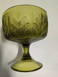 Vintage Avocado Green Glass Compote Dish w/ Raised Leaf Pattern (1976)