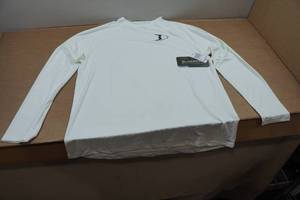 lot 34 image: Blackfish Swift UPFCooling Long Sleeve - Large
