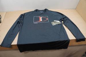lot 40 image: Blackfish Swift UPFCooling Long Sleeve - XL
