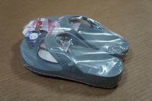 lot 50 image: Nuusol Cascade Sandals - Womens 5