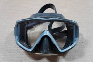 lot 82 image: Cressi Pano 3 Mask