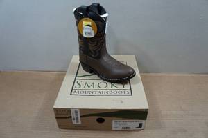 lot 112 image: Smoky Mountain Boots - Kids 1