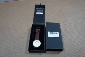 lot 128 image: Arvo Awristacrat Watch with Leather Band 40mm