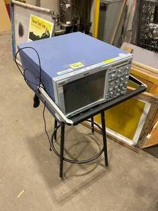 lot 19ET image: LeCroy DDA-3000 disk drive analyzer (596723)