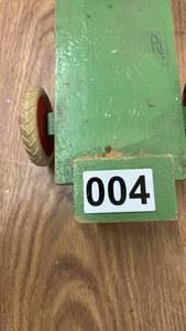 lot 4 image: Vintage Wooden Toy Truck with Painted Details