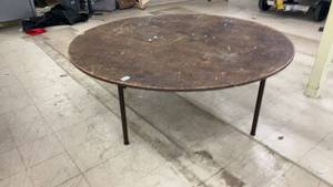 lot 54 image: Used Round Folding Table with Metal Legs