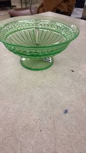 lot 73 image: Green Uranium Glass Pedestal Candy Dish with Patterned Design