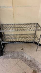 lot 439 image: Metal Wire 3-Tier Storage Rack Shelf