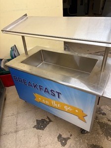 lot -54 image: Commercial Breakfast Food Cart  Display Case
