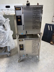 lot -61 image: Commercial AccuTemp Evolution Boilerless Convection Steamer stack