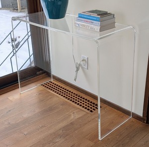 lot 10 image: ML - Lucite Console Table