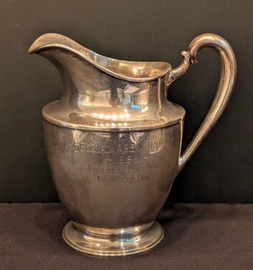 lot 11 image: LL - Antique 1928 Wallace Sterling Silver Trophy Pitcher Belgian Assn Iowa State Fair