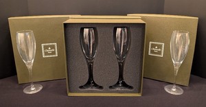 lot 20 image: LL - Set of 6 Christofle Albi Champagne Flutes in Gift Boxes