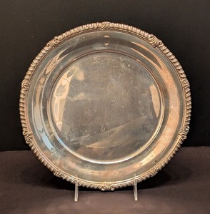 lot 25 image: LL - Vintage Tiffany & Co Sterling Silver Plate