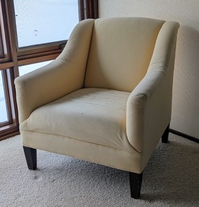 lot 47 image: ML - Vintage Room and Board Armchair