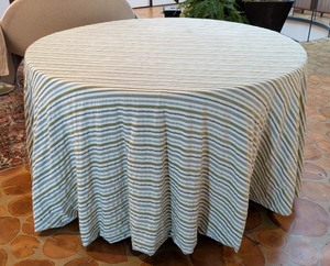 lot 108 image: ML - Velvet Striped Tablecloth for 4.5 ft Table