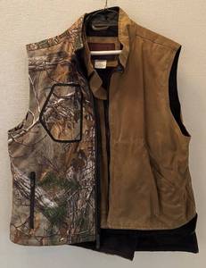 lot 65H image: LL - Set of 2 XL Camo Hunting Vests - Outback Trading Company and Gyde Supply