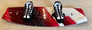 lot 141H image: LL - OBrien System 119 cm Wakeboard with Bindings