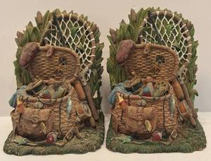 lot 194H image: LL - Pair of Decorative Fishing Theme Bookends