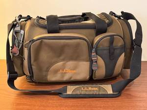 lot 113D image: L.L.Bean Gear Bag with Shoulder Strap and Shotgun Micro Tool