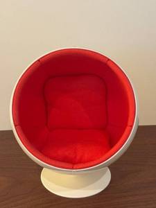 lot 133D image: Vitra Miniature Eero Aarnio Ball Chair White and Red