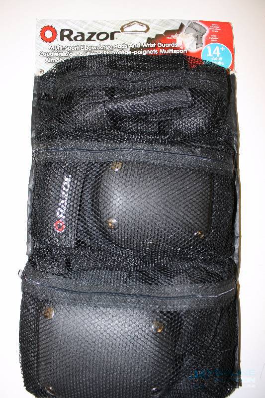 lot 225 image: Razor Multi-Sport ElbowKnee Pads & Wrist Guards 14 Adult.