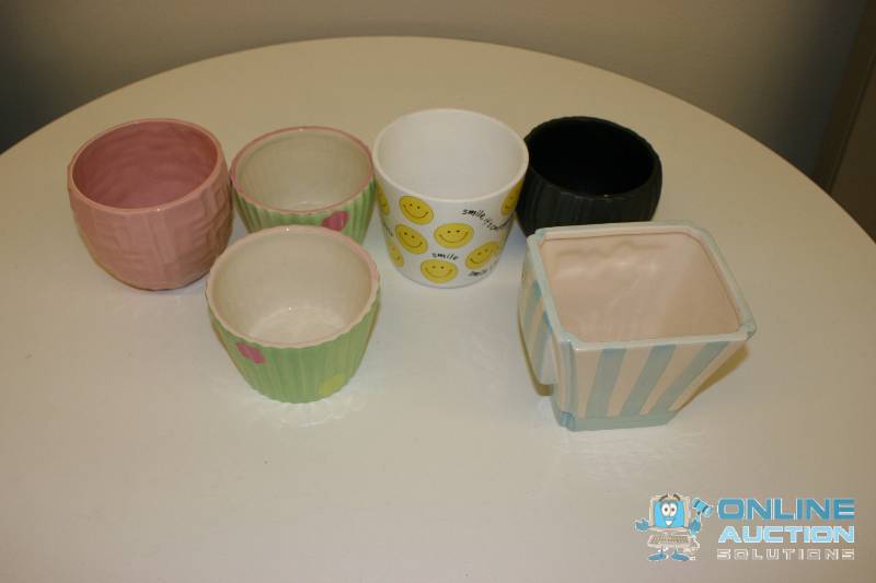 lot 287 image: Lot of (6) Decorative Planters.