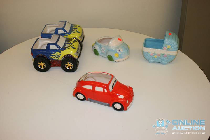 lot 288 image: Lot of (5) Decorative Planters.