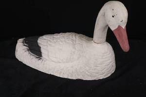 lot 407 image: Swan Decoy - Hand-Carved White with Pink Beak