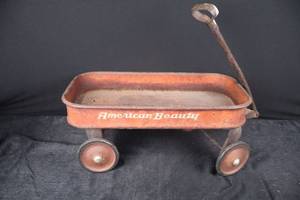 lot 408 image: Wagon - American Beauty & Peter