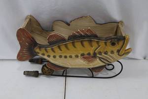 lot 449 image: Wooden Fish Lamp - Hand-Painted Folk Art