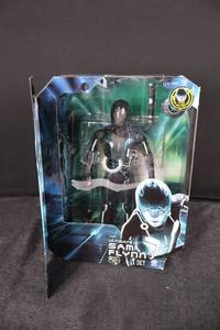 lot 12 image: Sam Flynn Action Figure - TRON Legacy Ultimate 1 Set