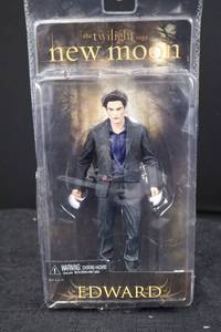 lot 25 image: Edward Cullen Action Figure - Twilight New Moon