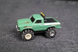 lot 499 image: Monster Truck - Schaper Stomper Green