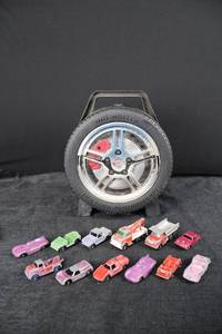 lot 41 image: Hot Wheels Die-Cast Cars Lot - Assorted Vintage 164-scale
