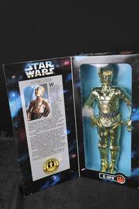 lot 82 image: Star Wars C-3PO Collector Series Action Figure