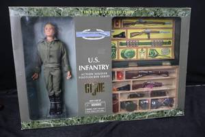 lot 127 image: G.I. Joe U.S. Infantry Soldier Footlocker Series - Timeless Collection
