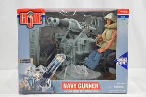 lot 120 image: G.I. Joe Navy Gunner - Twin Mount Anti-Aircraft Gun 40mm - Limited Edition