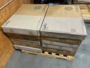 lot 4 image: ZINUS Lot of 12-  Callie Bed frames