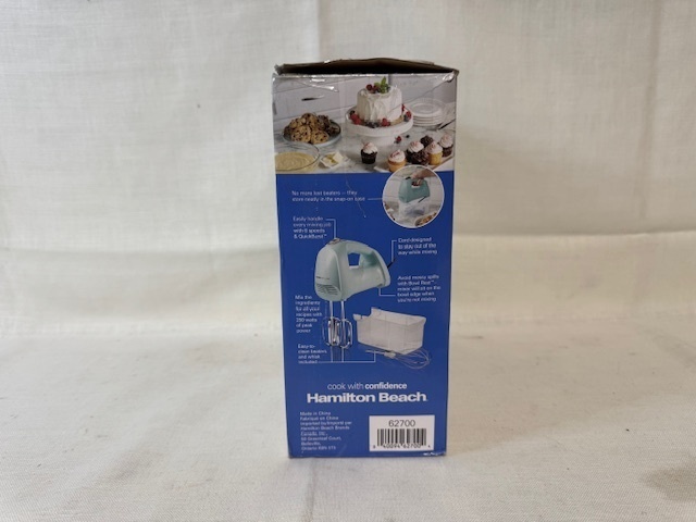 lot 178 image: Hamilton Beach 6-Speed Hand Mixer with Snap-On Case