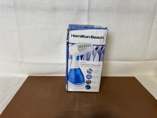 lot 441 image: Hamilton Beach Handheld Garment Steamer 1000 Watts in Open Box