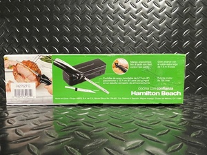 lot 92 image: Hamilton Beach Electric Knife Set with Storage Case