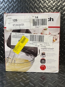 lot 164 image: Hamilton Beach Hand Mixers & Steam Irons Lot