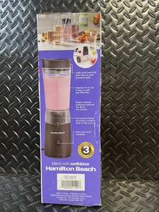 lot 183 image: Hamilton Beach 51190F Personal Blender - 14 oz Travel Jar