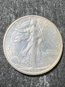 lot 27 image: 1944-D US WALKING LIBERTY HALF DOLLAR